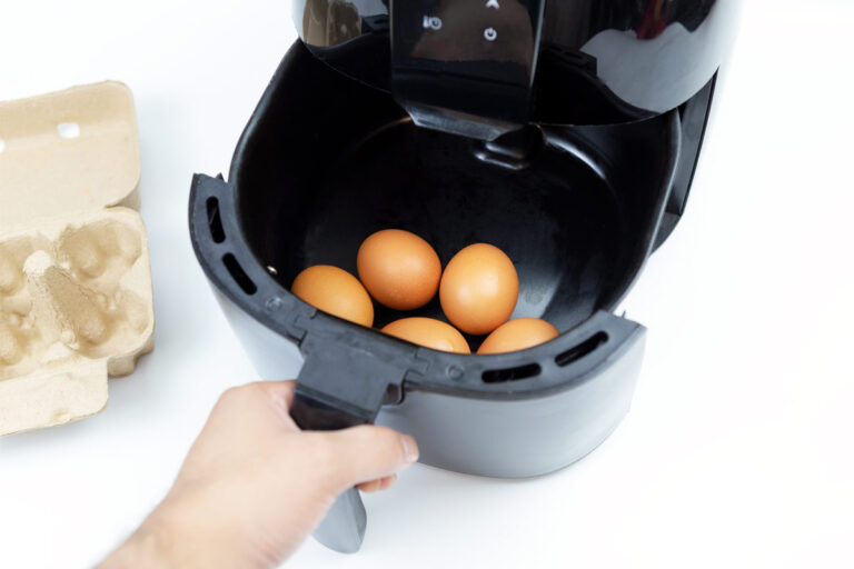 Explodieren Eier in der Heißluftfritteuse?
