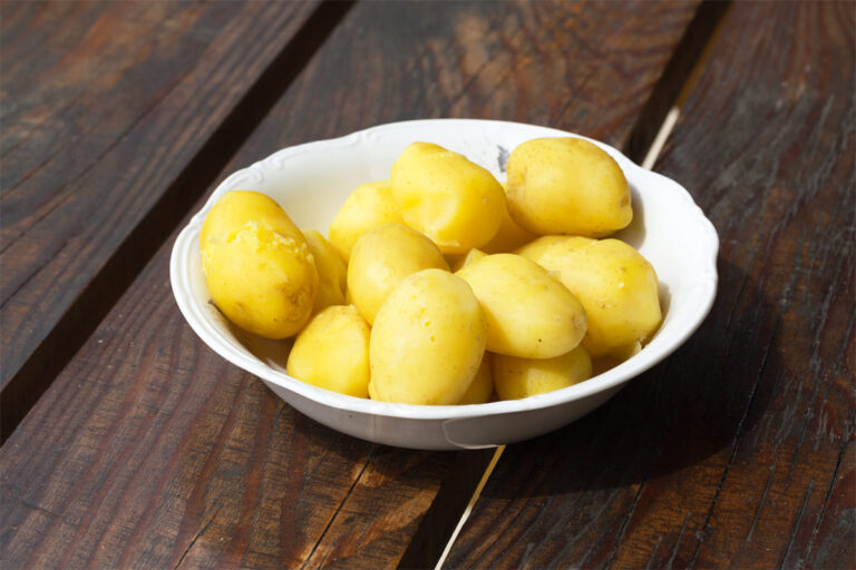 Wie lange halten sich gekochte Kartoffeln im Kühlschrank?