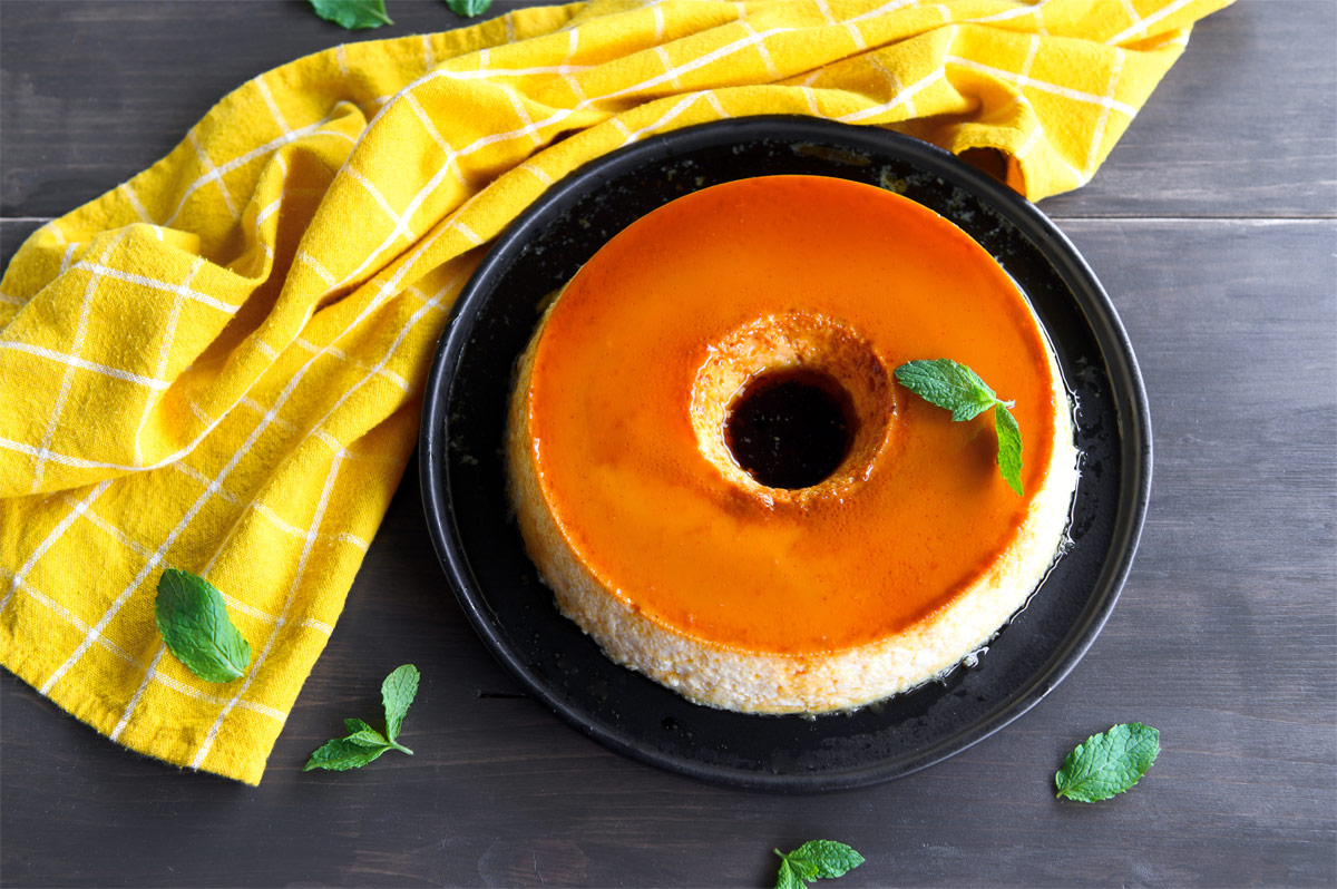 Brasilianischer Milchpudding Rezept: Pudim de Leite