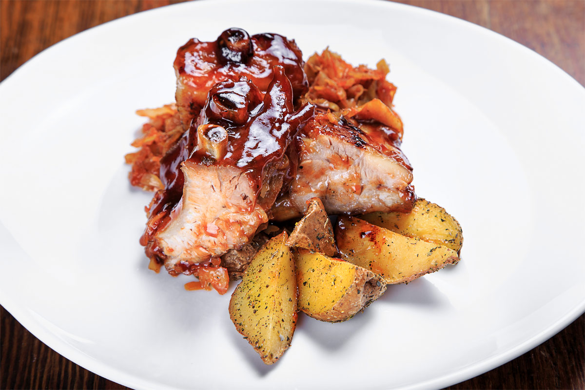 Diese Beilagen machen deine Spareribs zum Hit: 5 kreative Ideen
