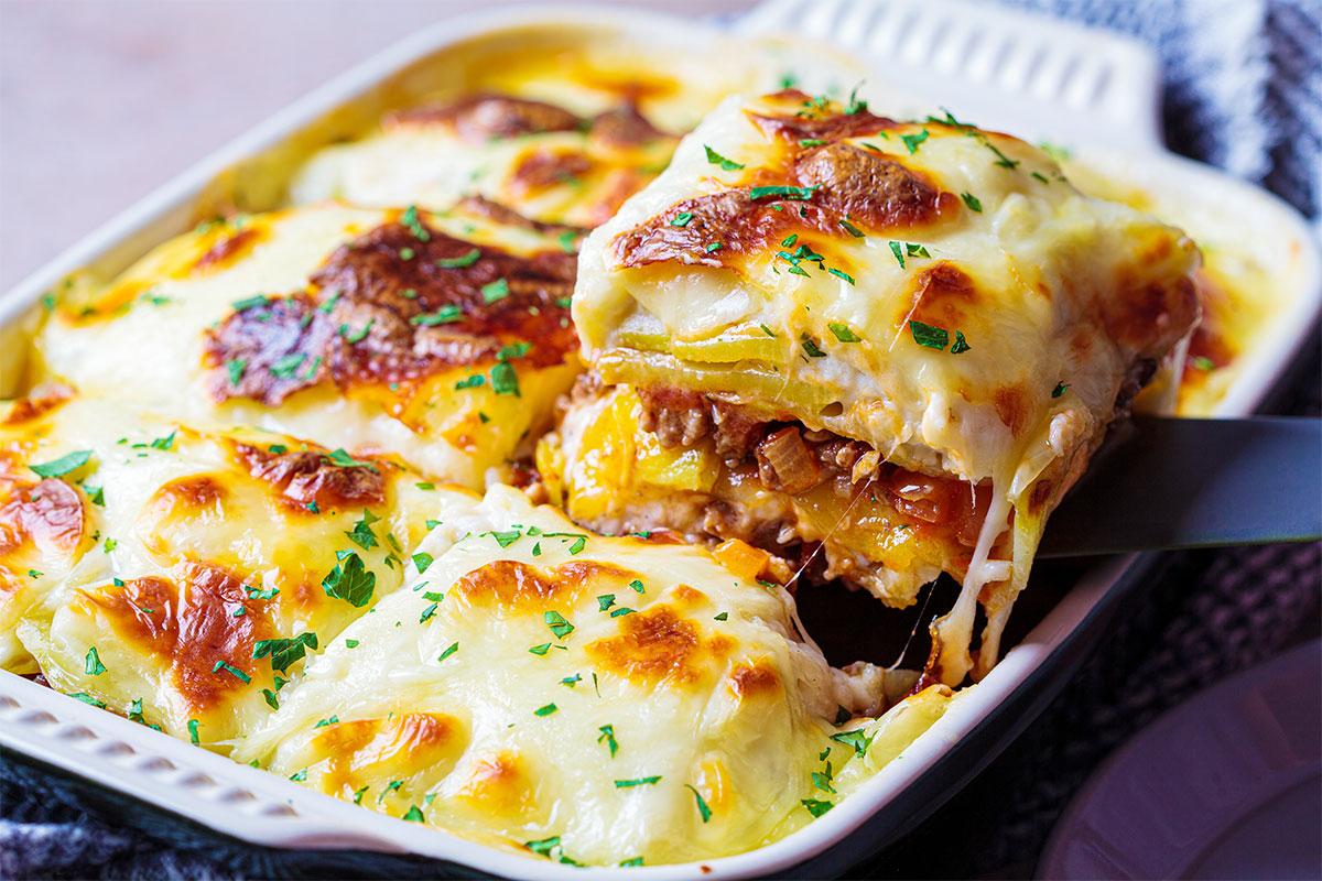 Griechische Moussaka: Rezept einfach schnell zubereiten Griechische Moussaka: Rezept einfach schnell zubereiten